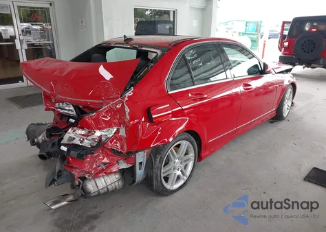 2008 Mercedes-Benz C 350 Sport from USA, damaged, VIN WDDGF56X58R040683